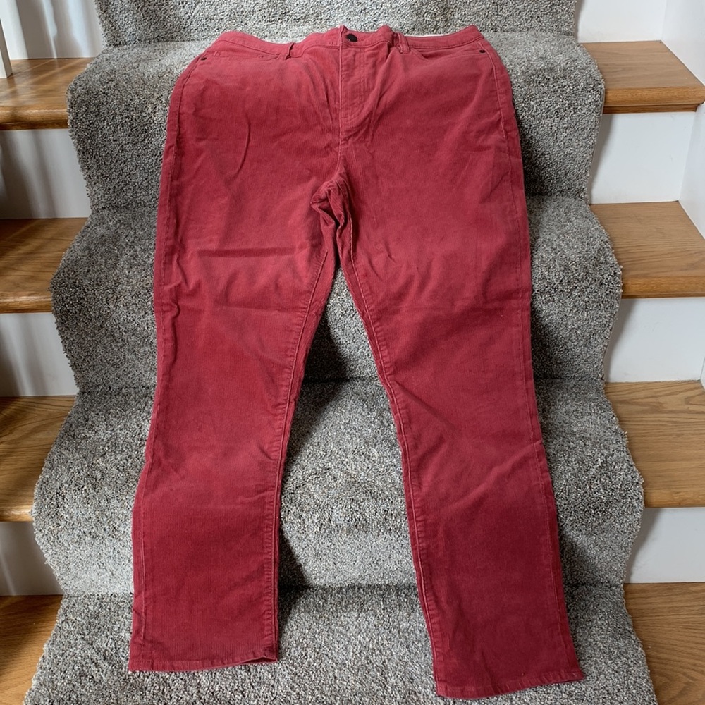 NWT Lands’ End Mid Rise Straight Leg Corduroy Jeans - Picture 3 of 10